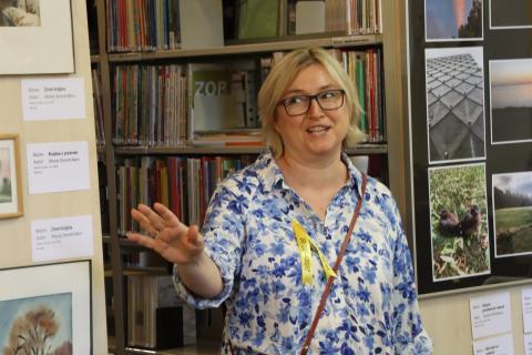 Vernisáž výstavy Tvoříme Jabok - ředitelka Jaboku Hana Pazlarová ""