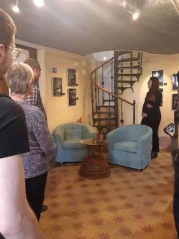 Autorka výstavy představuje své fotografie Autorka představuje své fotografie